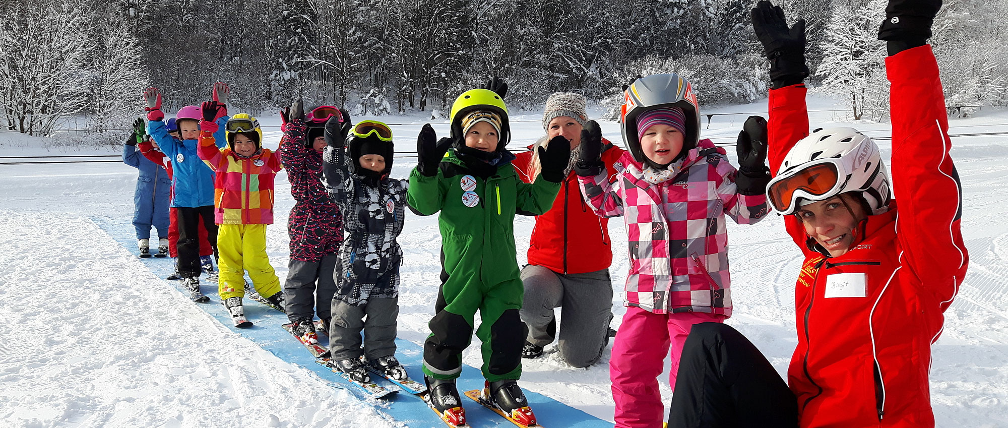 Kinderskischule - Skifahren mit der ganzen Familie in Bayern